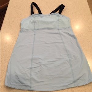 Lululemon tank with built in bra