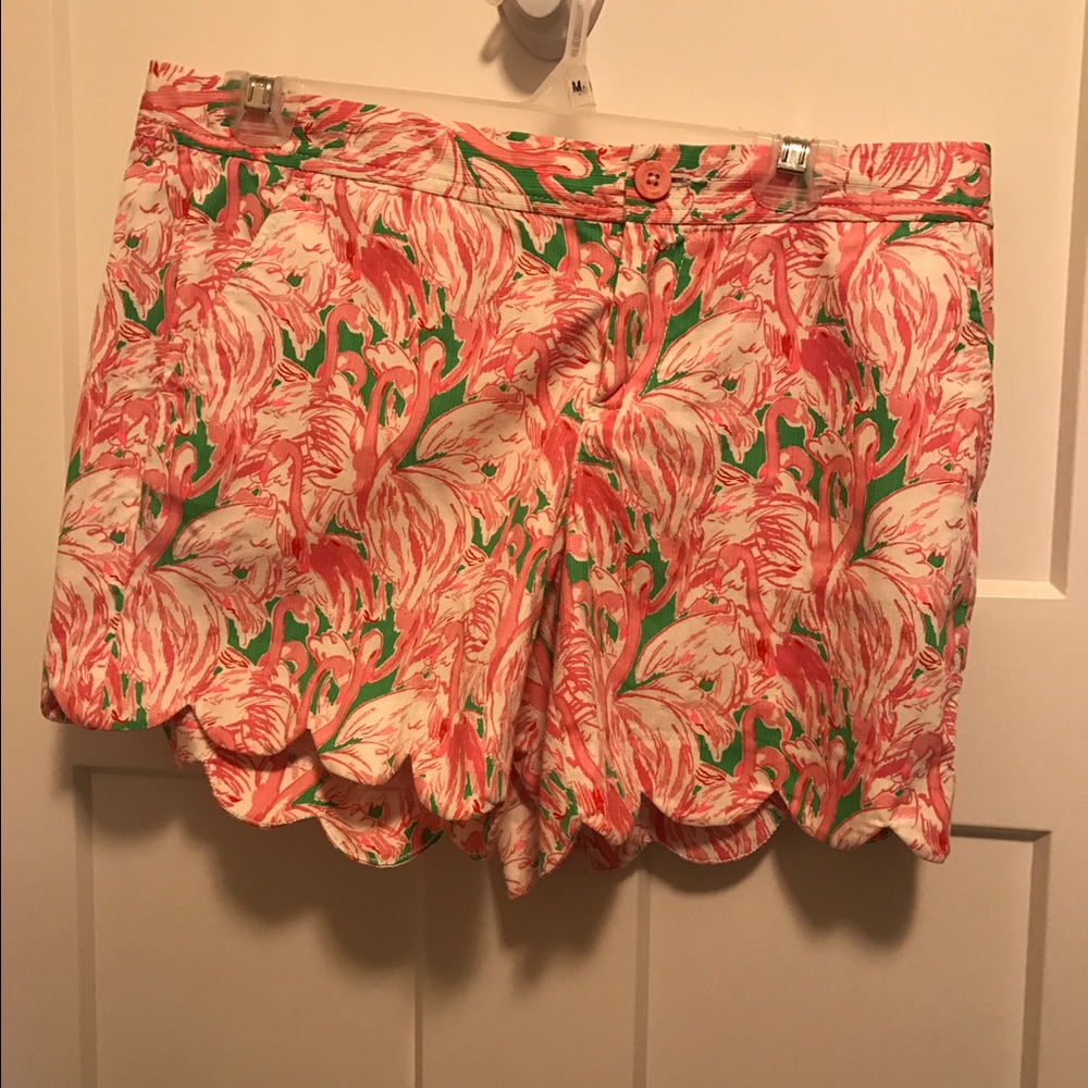 Lilly Pulitzer Size 8 Buttercup Short