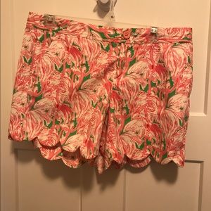 Lilly Pulitzer Size 8 Buttercup Short