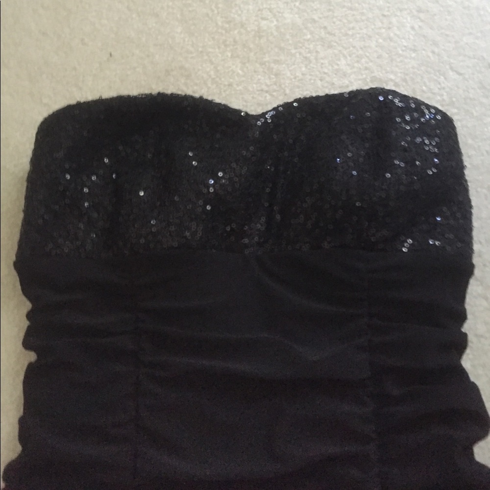 Sequined Ruched Dress - Picture 2 of 4