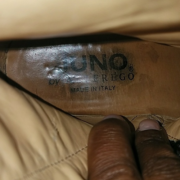 Boots - Picture 5 of 6