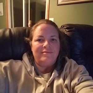 Meet your Posher, Leanne