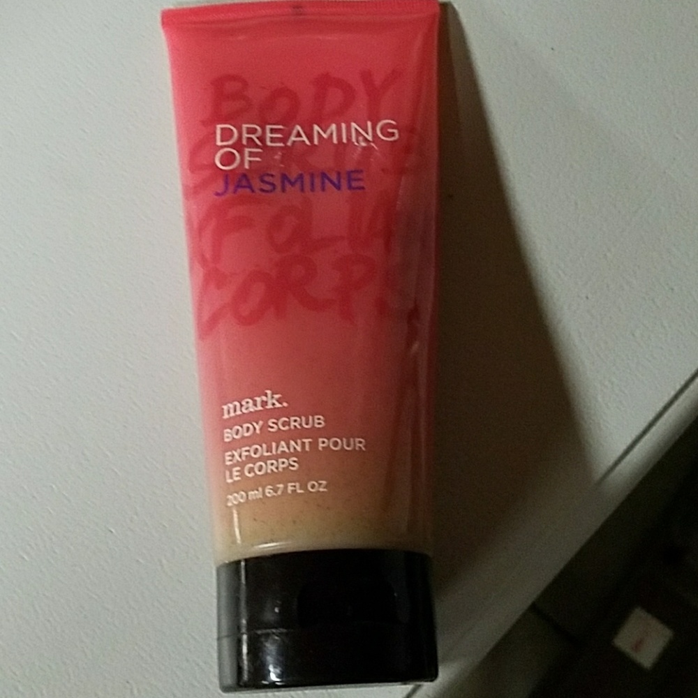 Avon Mark body scrub. Never used.