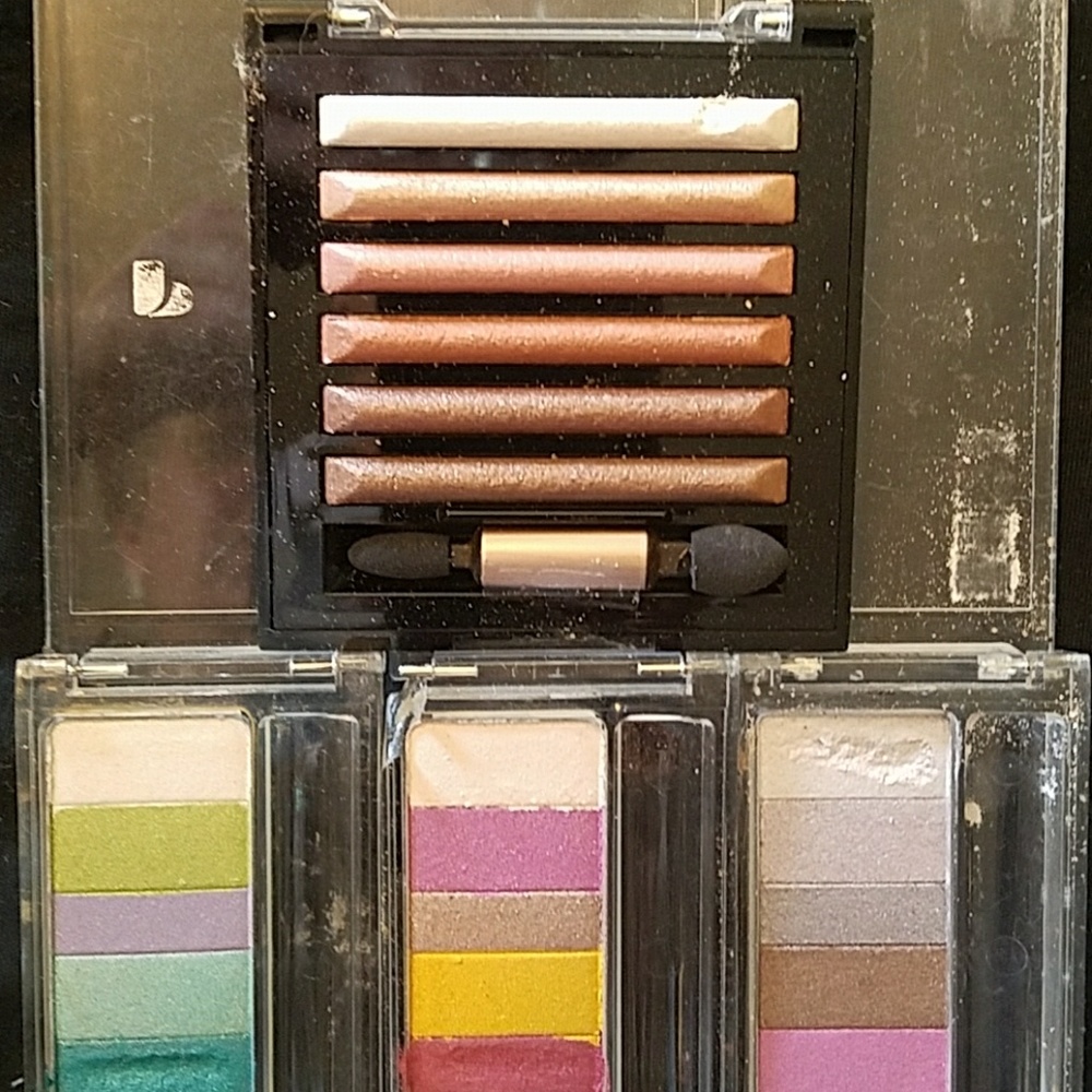 Eyeshadow bundle - Picture 2 of 3
