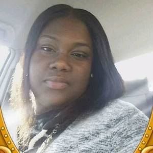 Meet your Posher, Briana