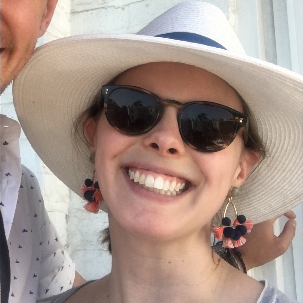 Meet your Posher, Molly