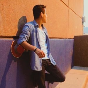 Meet your Posher, Eduardo