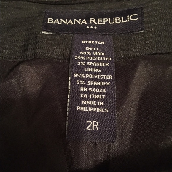Banana Republic Dress Suit - Picture 4 of 6