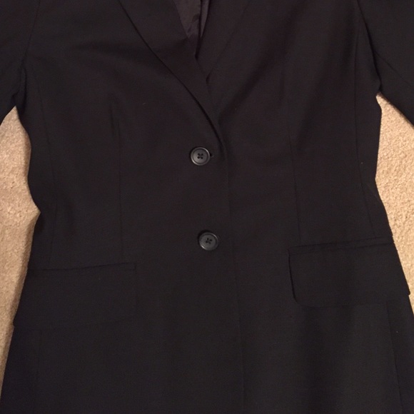 Banana Republic Dress Suit - Picture 5 of 6
