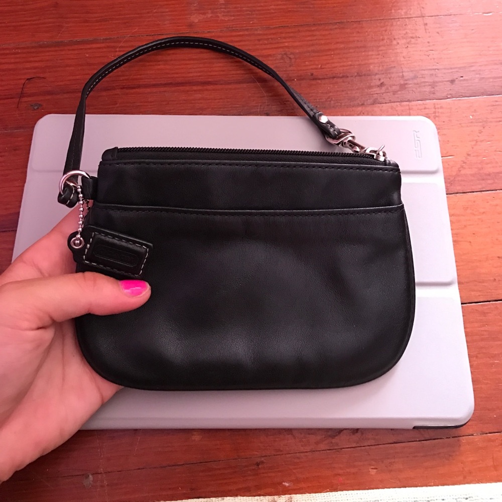 Coach Wristlet - Picture 3 of 4
