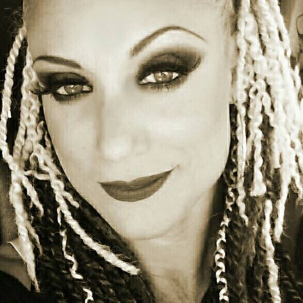 Meet your Posher, Natasha