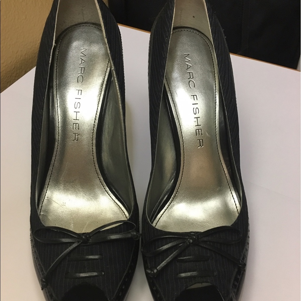 Marc Fisher black and navy pinstripes peep toes