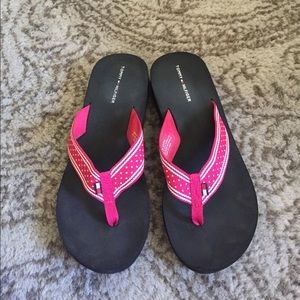 Tommy Hilfiger flip flops, size 7