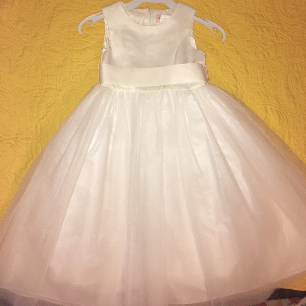 Flower girl dress
