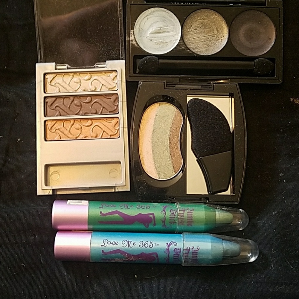 Eyeshadow bundle - Picture 3 of 4