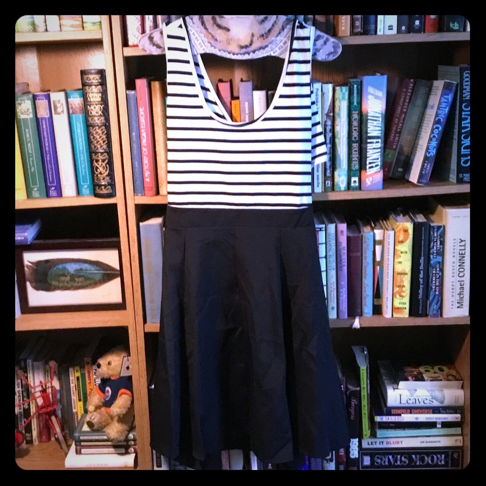 Cute black and white open back dress