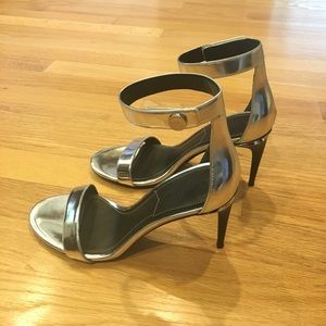 Kendall + Kylie sandals