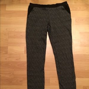 Tweed patterned leggings- black and grey