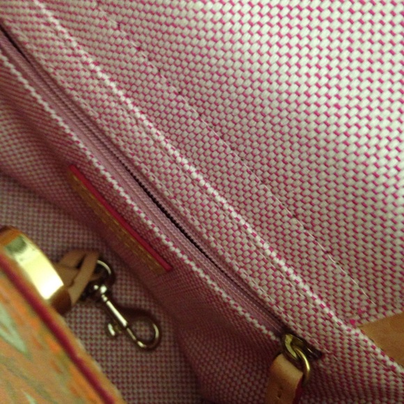 Dooney & Bourke Small Handbag - Picture 5 of 7