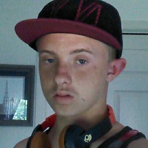 Meet your Posher, Vance