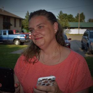 Meet your Posher, Angela