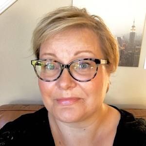 Meet your Posher, Tiina