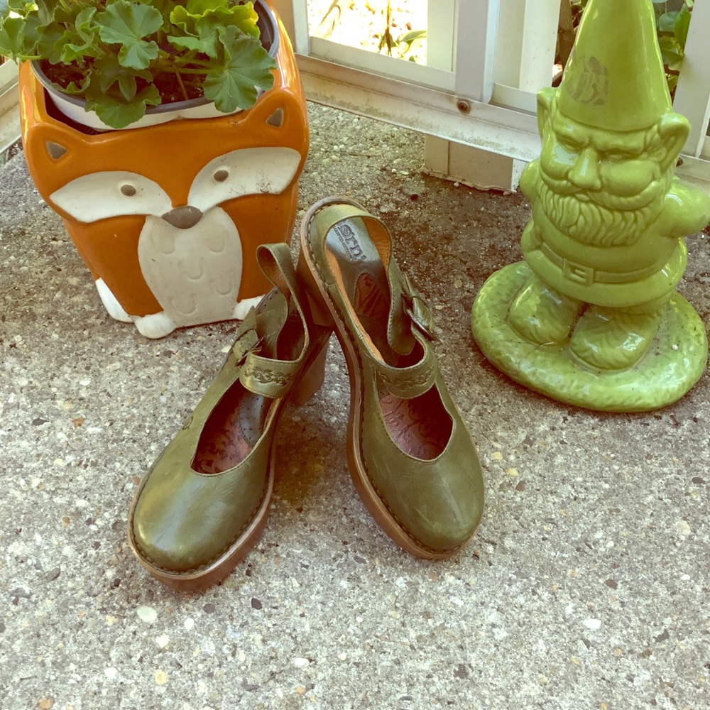 Green, high wedge maryjane clogs