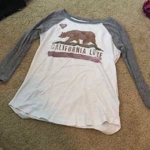 Billabong graphic tee