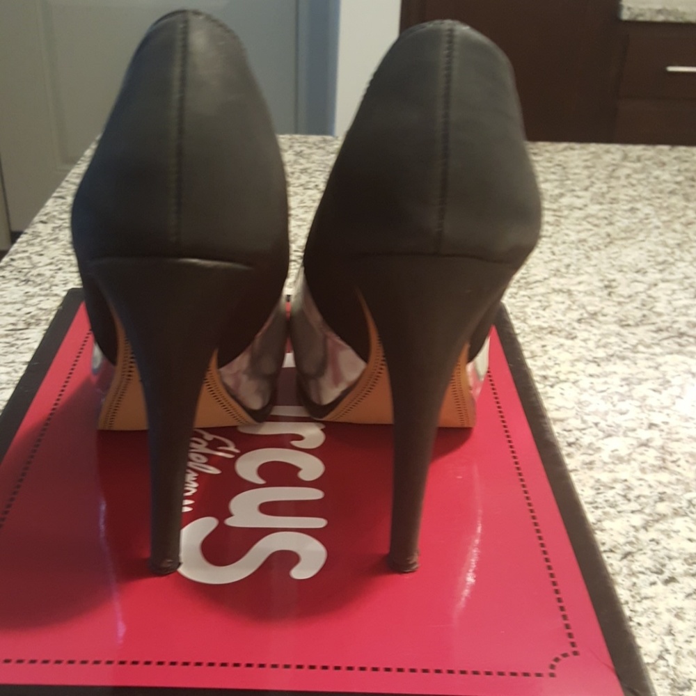 Sam Edelman Circus Pumps - Picture 1 of 6