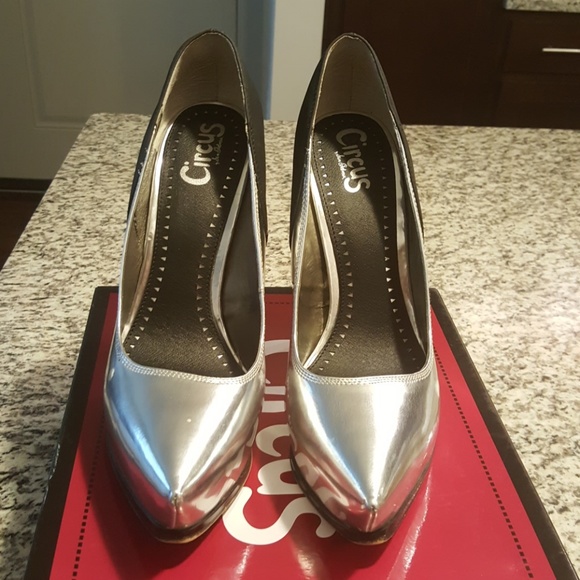 Sam Edelman Circus Pumps - Picture 2 of 6