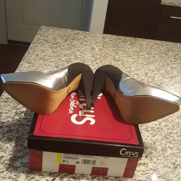 Sam Edelman Circus Pumps - Picture 3 of 6