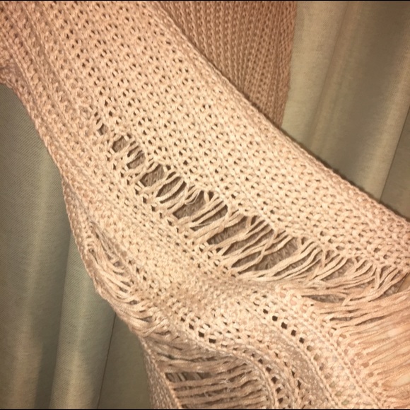 Distressed Sweater - Picture 5 of 5