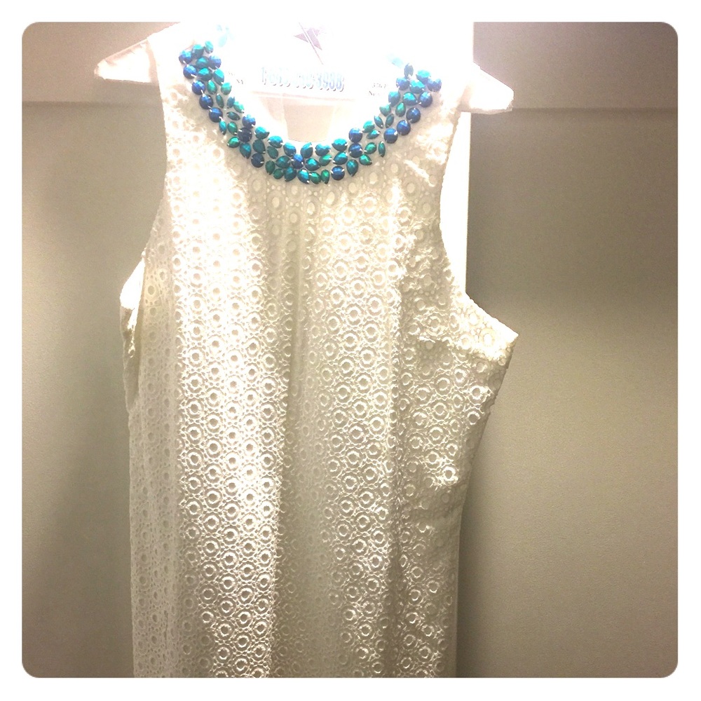 White lace stone dress