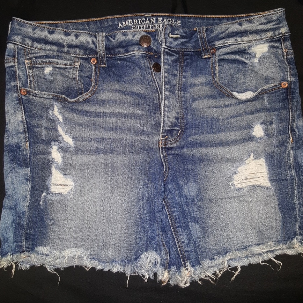 American Eagle distressed jean shorts