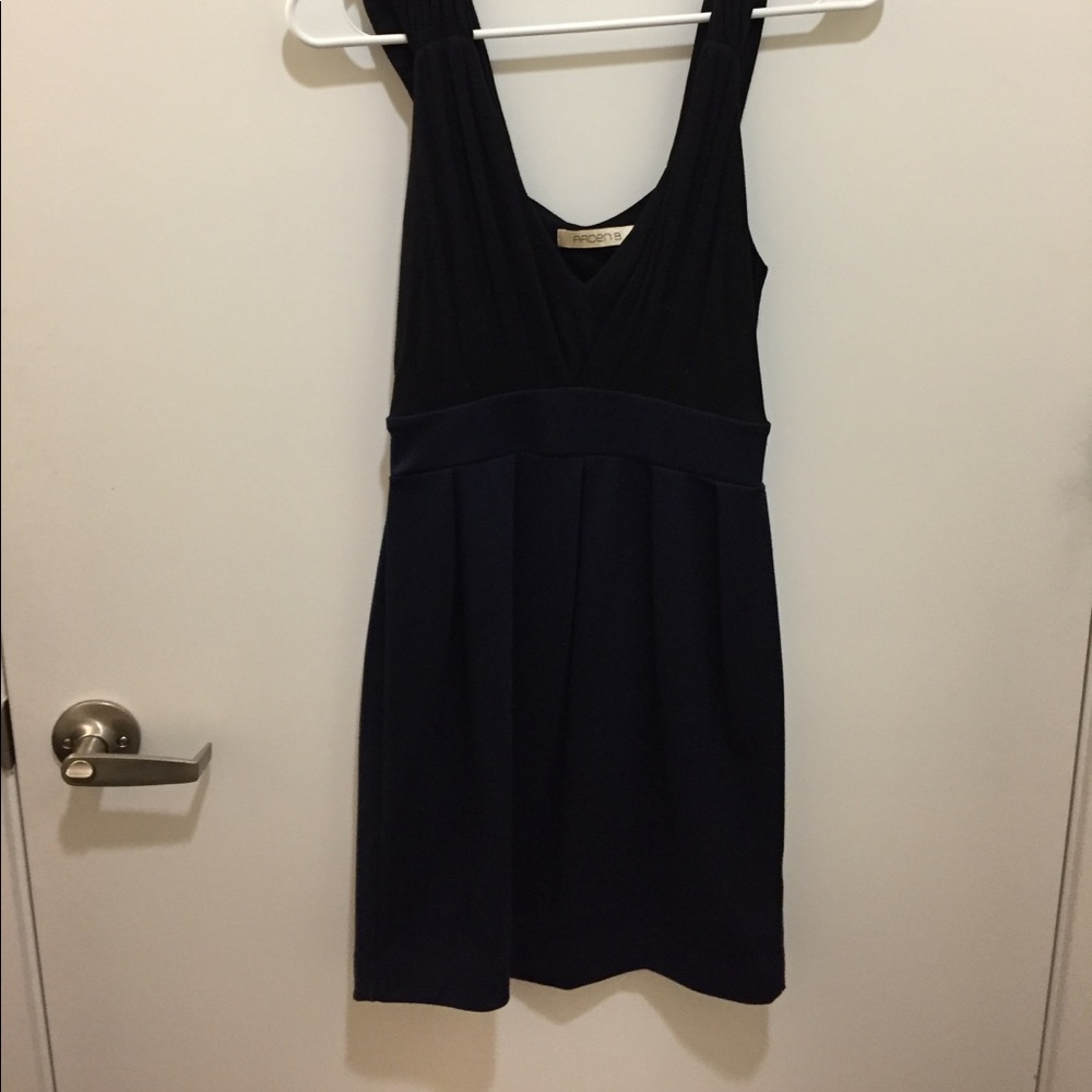 Arden B dress in two tone black -black and blue