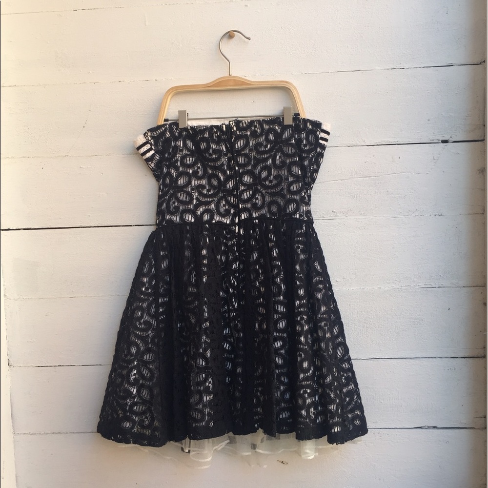 Lace Strapless Dress - Picture 2 of 2