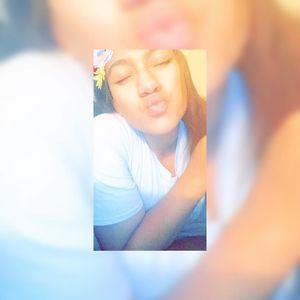 Meet your Posher, Brielle