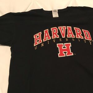 Men's size Large Harvard University T-Shirt