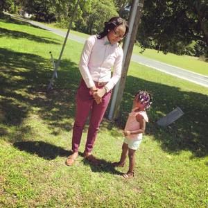 Meet your Posher, Simone