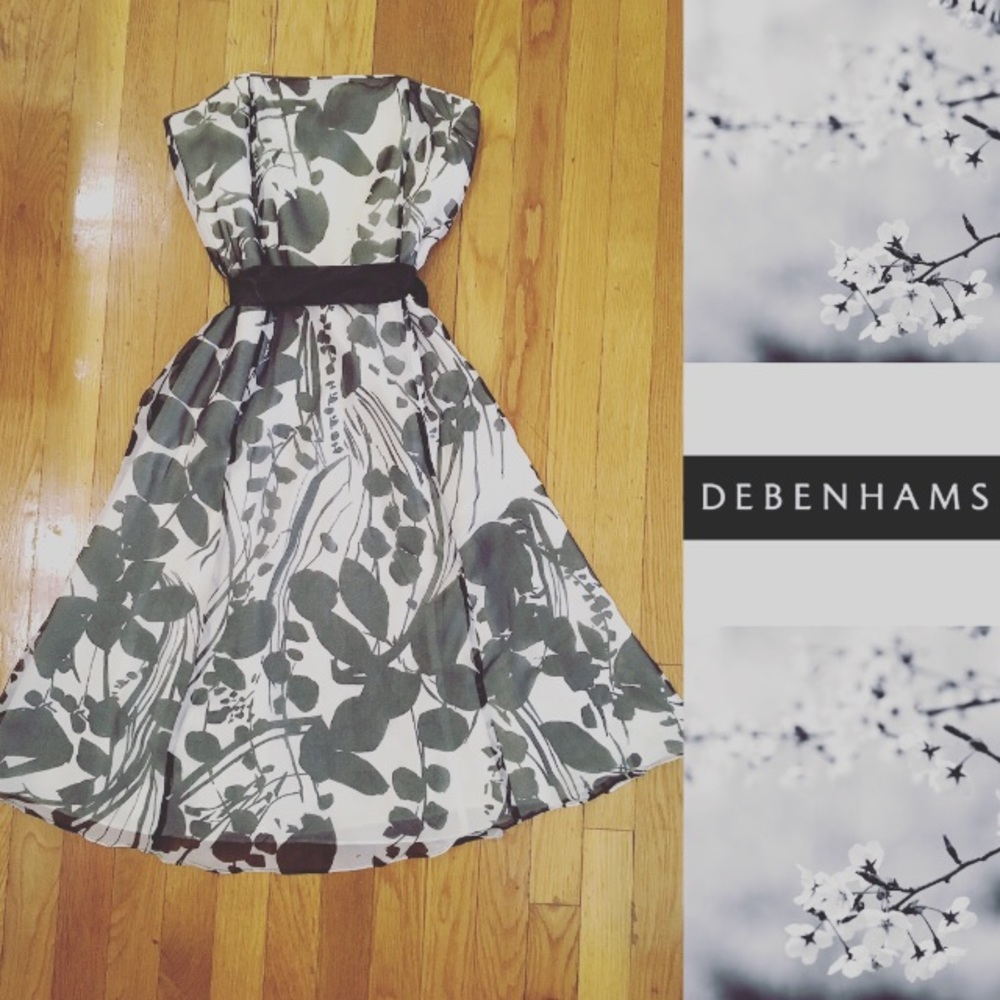 DEBUT/DEBENHAMS SILK FLORAL STRAPLESS DRESS. US 4