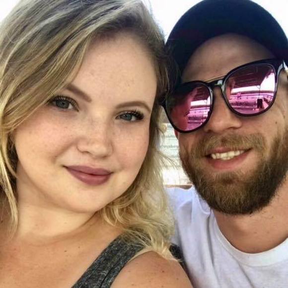 Meet your Posher, Kylie - Picture 1 of 1