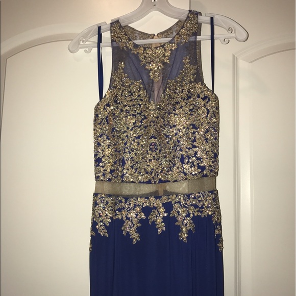 Prom Dress - Picture 3 of 6