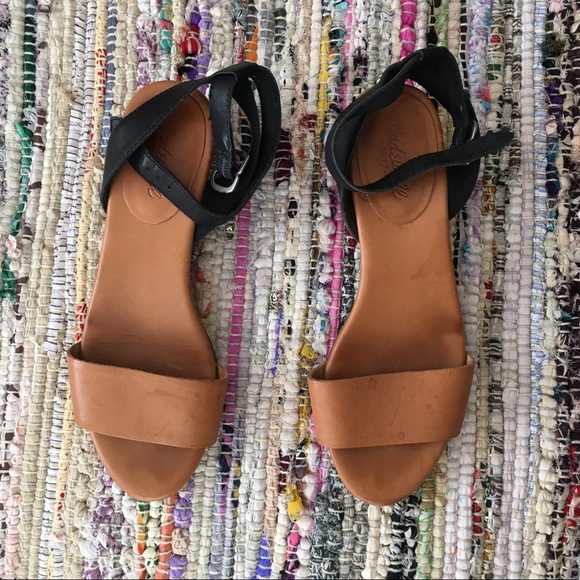 louie sandals