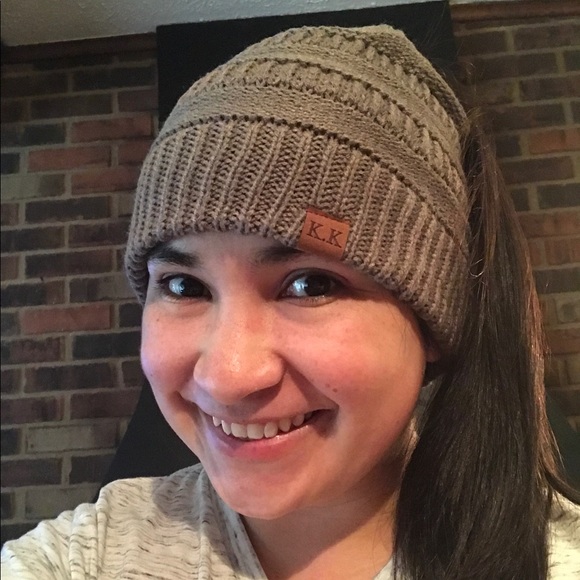 Ponytail Beanies - Picture 2 of 4
