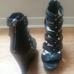 Black strappy platform wedges
