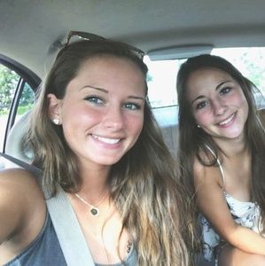 Meet your Posher, Katelyn