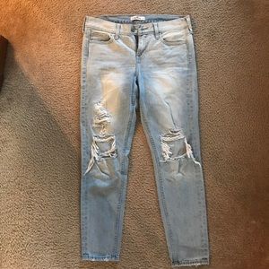 Women's boyfriend jeans