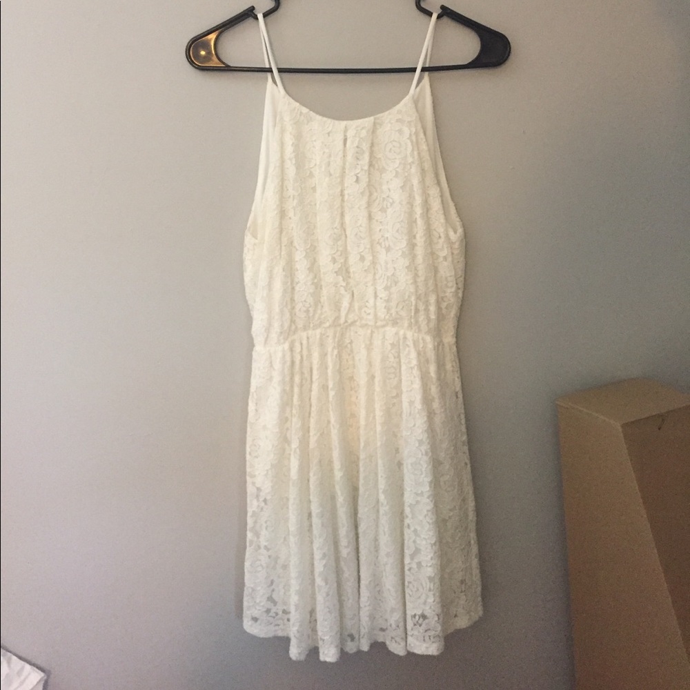 White lace dress