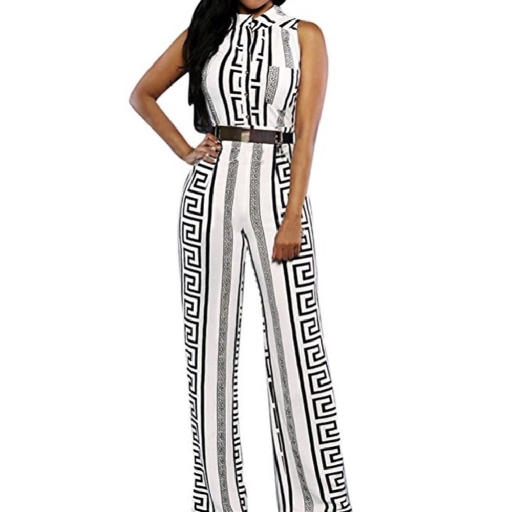 White\ black print  jumpsuit size L