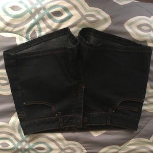 Medium size shorts